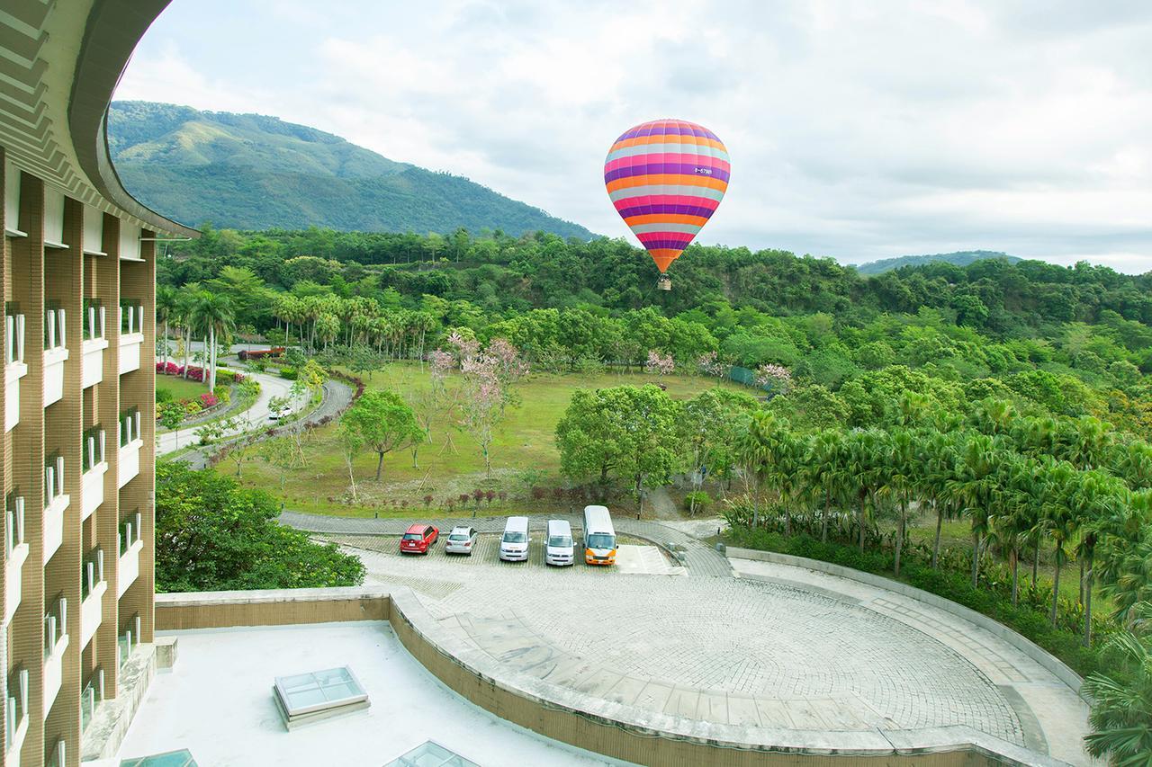 Luminous Hot Spring Resort & Spa Luye Exterior photo